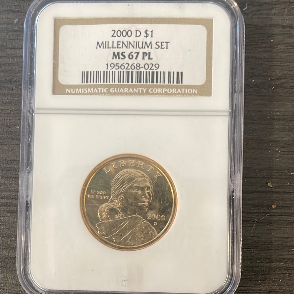 2000 D $1 Millennium Set Coin